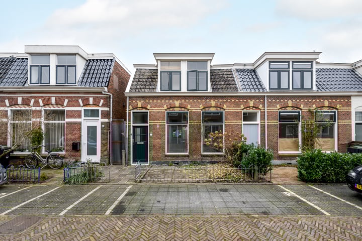 Ypeijstraat 32 in Leeuwarden foto