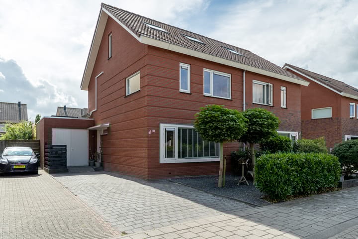 Foto van woning Ytsjesân 56, Leeuwarden