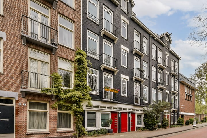 Zaanstraat 32 in Amsterdam