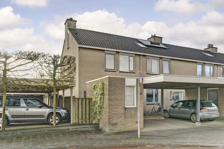 Zadelmakersstraat 37 in Elst foto