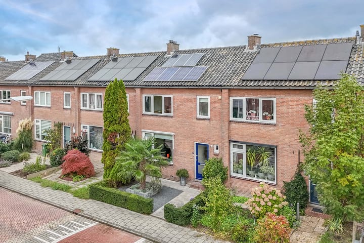 Zalmstraat 12 in Ammerstol foto