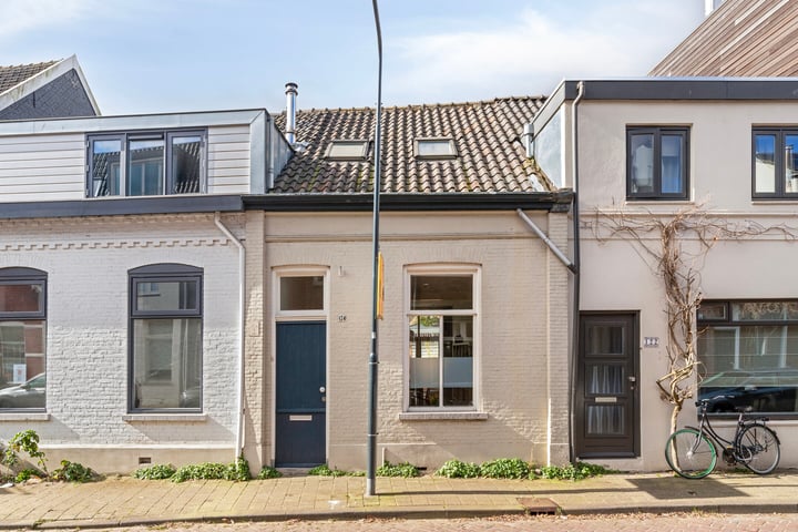 Zandbergweg 124 in Breda foto