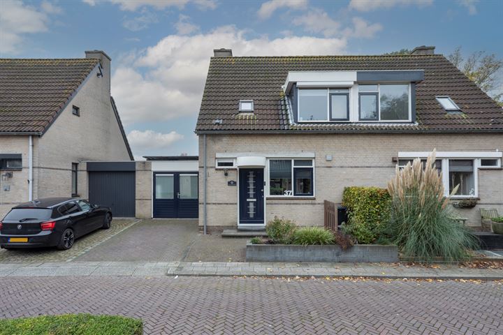 Zanddijk 37 in Rozenburg foto