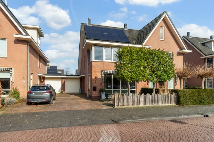 Zandheuvel 7 in Kortenhoef foto
