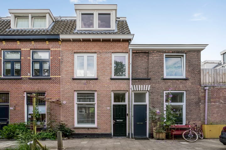 Zandhofsestraat 127 in Utrecht foto
