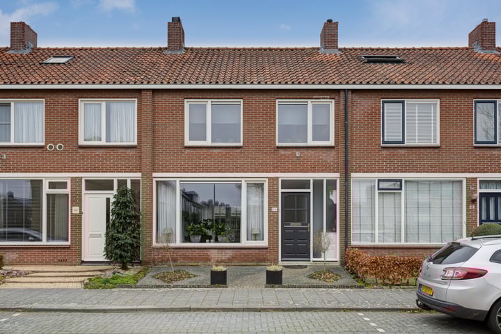 Zandkamp 64 in Hattem foto