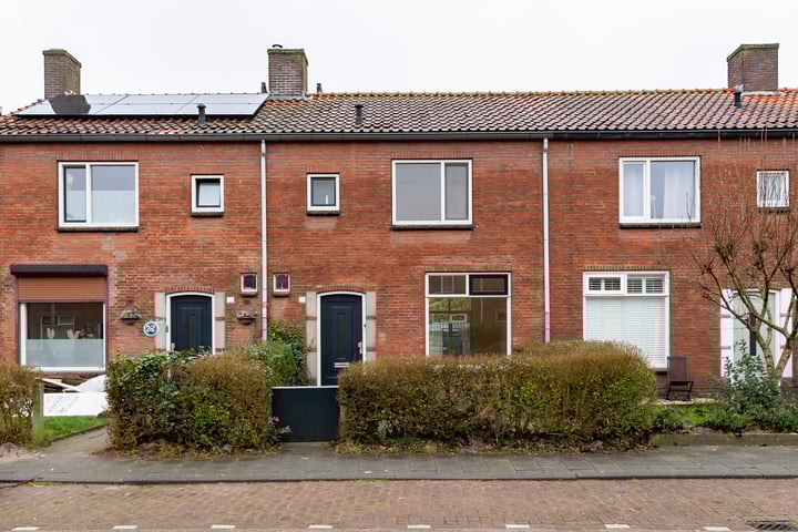 Zandrivierstraat 21 in Tilburg foto