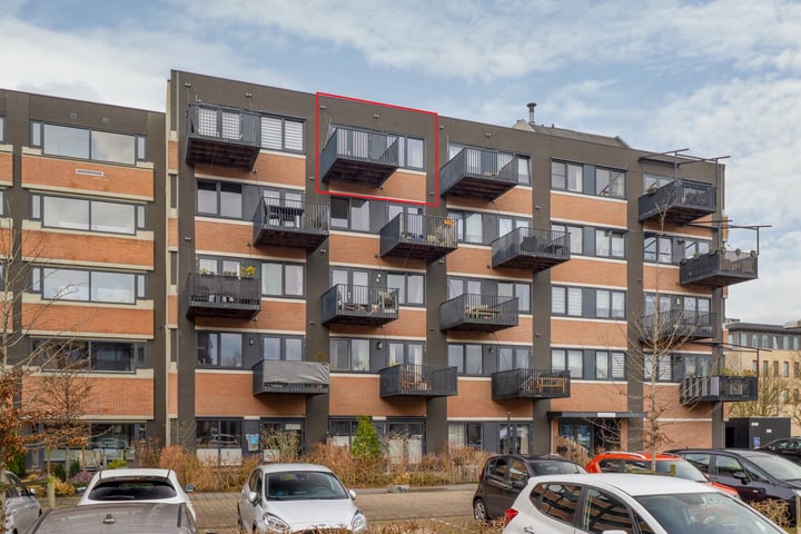 Zandsteen 127 in Hoorn foto