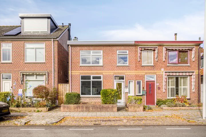 Zandstraat 239 in Bergen op Zoom foto