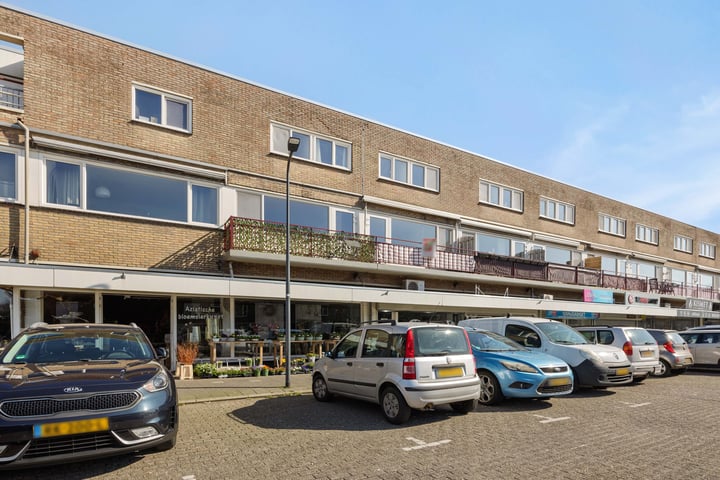 Zandveldstraat 32 in 's-Hertogenbosch foto