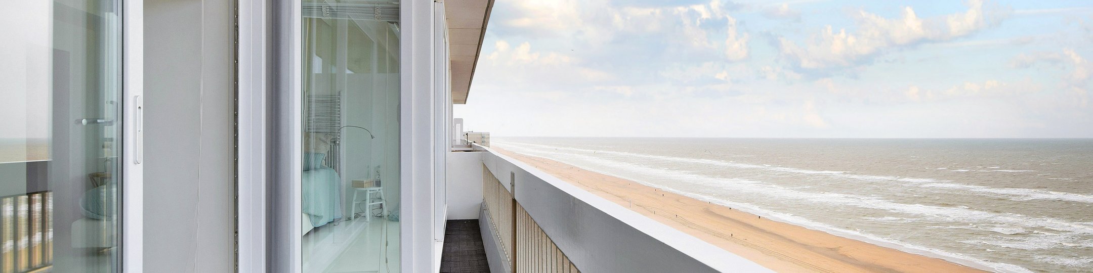 Kantoorfoto ZANDVOORT MAKELAARS