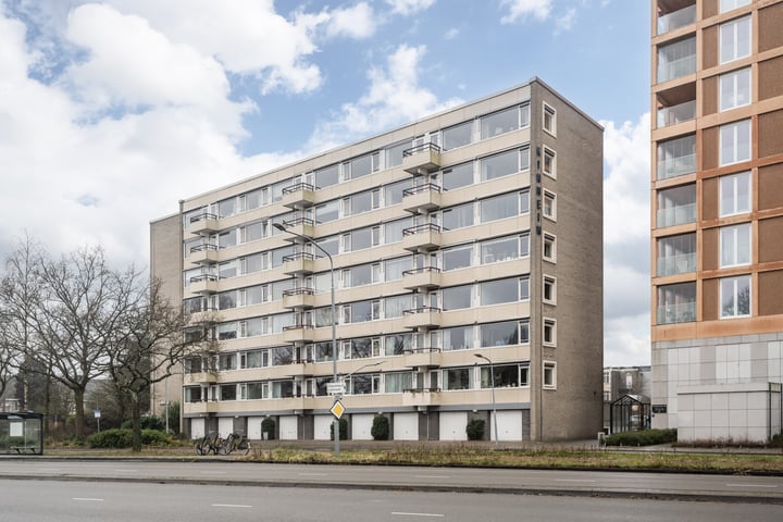 Zandvoorter Allee 152 in Haarlem foto