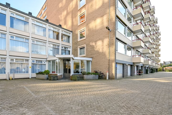 Zandvoorter Allee 174 in Haarlem foto
