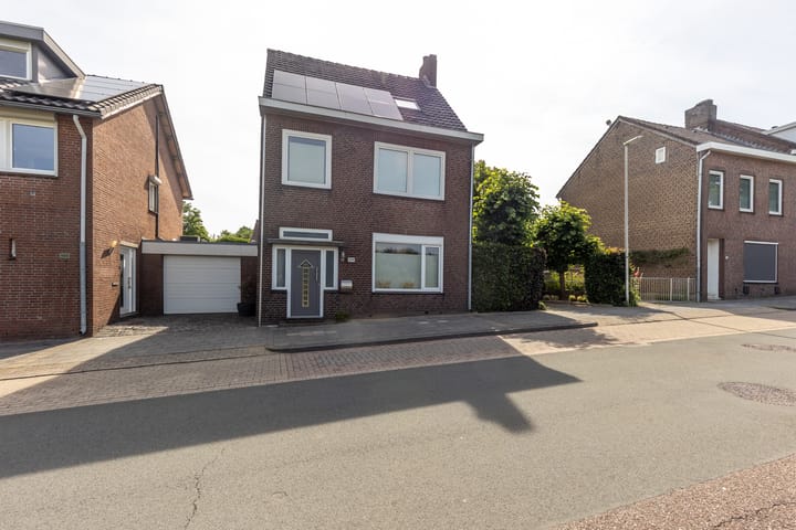 Zandweg 111 in Heerlen