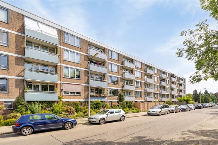 Zangvogelweg 337 in Amersfoort foto