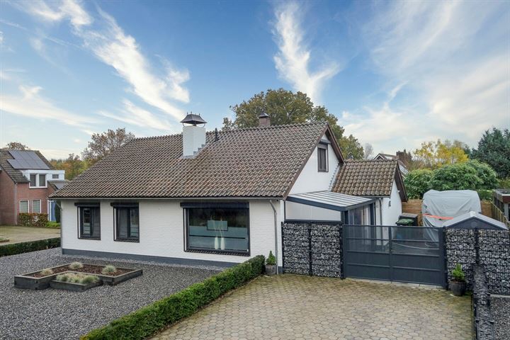 Zavelveldweg 7 in Heel foto