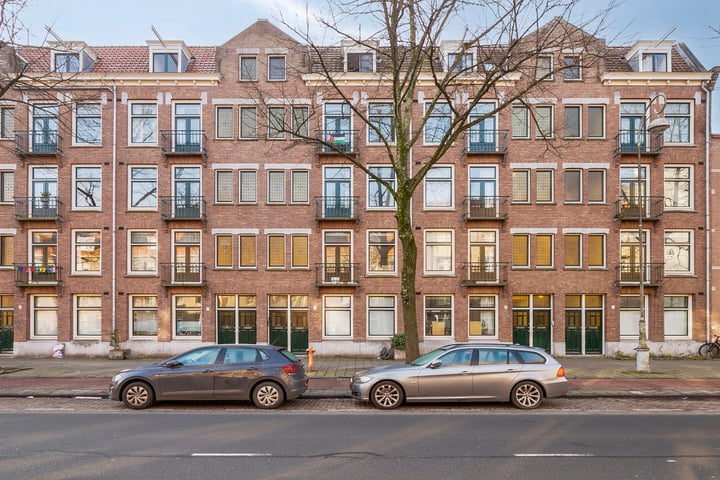 Zeeburgerdijk 76-2 in Amsterdam foto