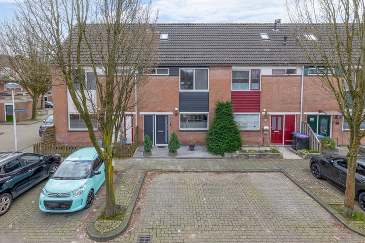 Zeefvoorde 24 in Spijkenisse foto