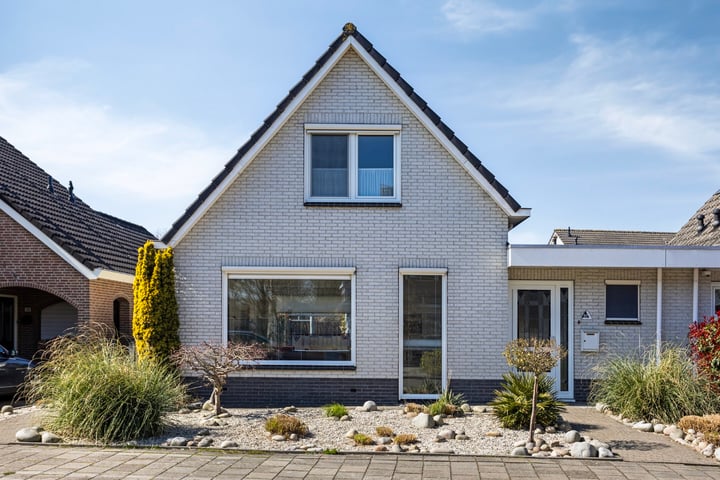 Zeegravensingel 50 in IJsselmuiden foto