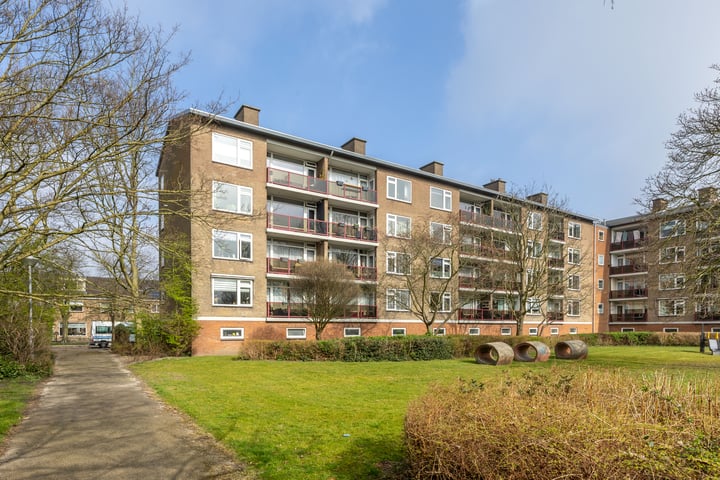 Zeelaan 83 in Heemskerk foto