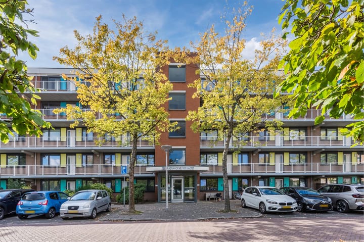 Zeelandiahoeve 171 in Amstelveen