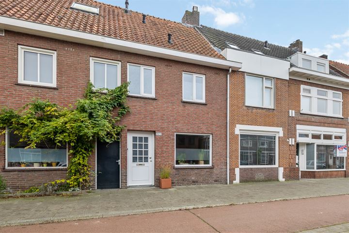 Zeelsterstraat 231 in Eindhoven foto