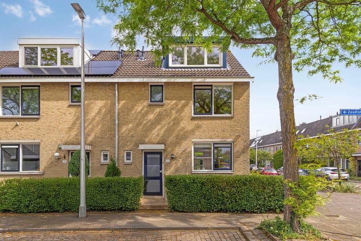 Zeeltstraat 32 in Utrecht foto