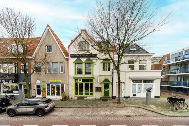 Zeestraat 26 in Zandvoort