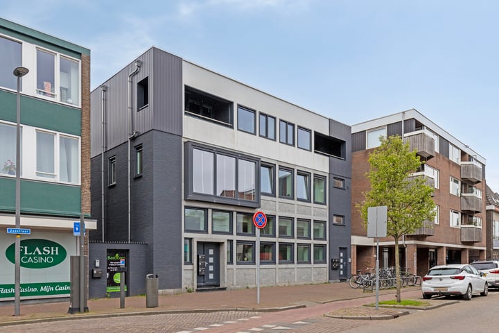 Zeestraat 30A in Beverwijk
