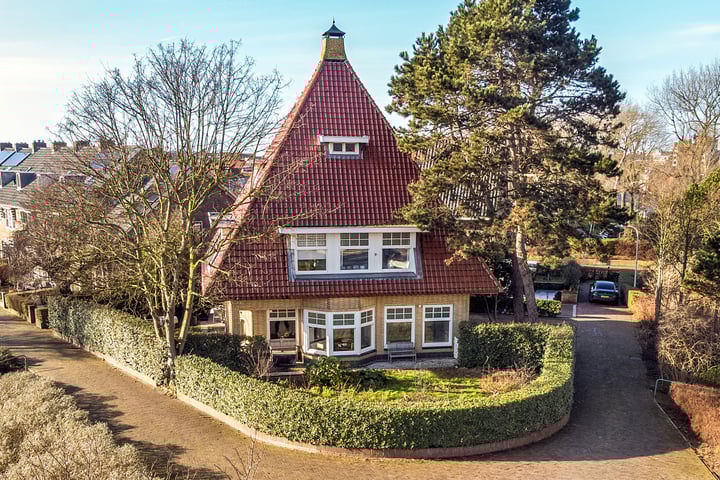 Zeeweg 105 in Katwijk foto