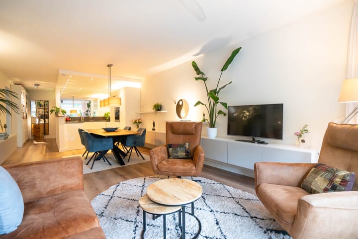 Zeeweg 215 in Heiloo foto