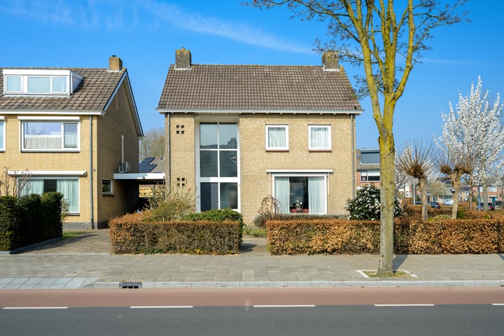 Zeggelaan 7 in Terheijden foto