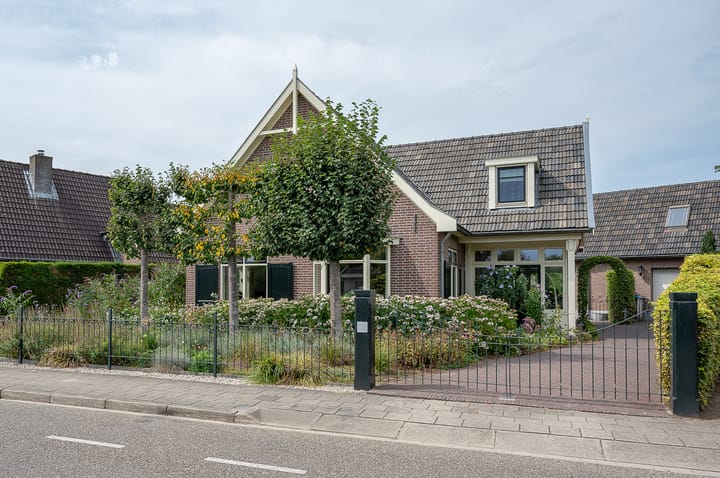 Zelhemseweg 12 in Hengelo (Gld)