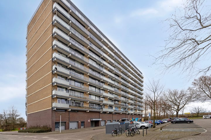 Zernikelaan 348 in Papendrecht foto