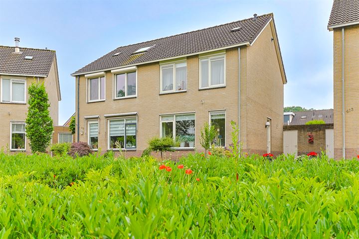 Zeven Bosjes 415 in Almelo foto
