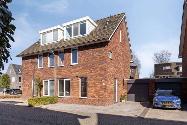 Zevenster 8 in Hoorn foto