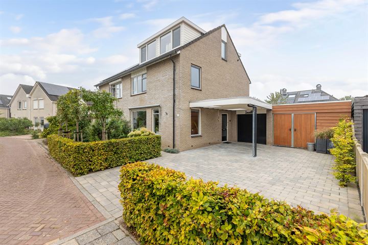 Zevenwouden 51 in Emmeloord foto