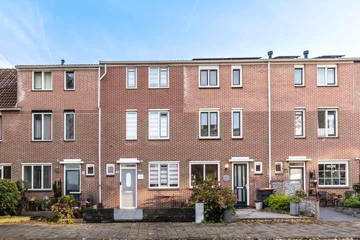 Zevenwoudenplantsoen 80 in Haarlem foto