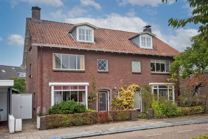 Ziekenhuisstraat 30 in Hengelo foto