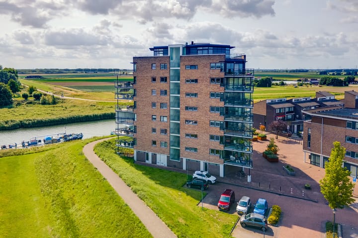 Zijdewinde 110 in Puttershoek foto