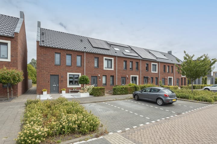 Zilverdragerstraat 14 in Etten-Leur foto