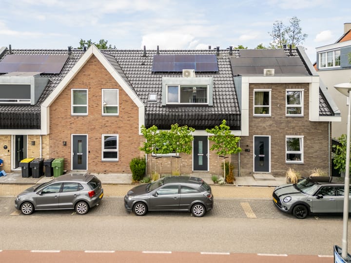 Zinkweg 63A in Oud-Beijerland foto