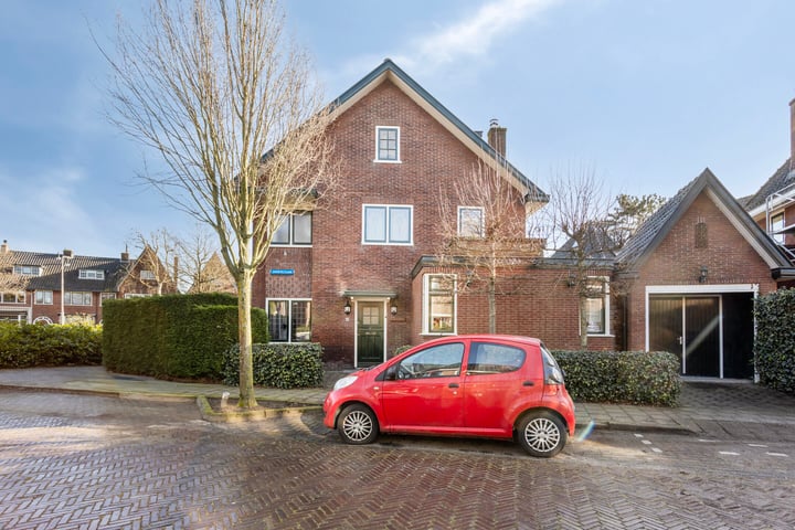 Zinneveltlaan 40 in Santpoort-Zuid foto