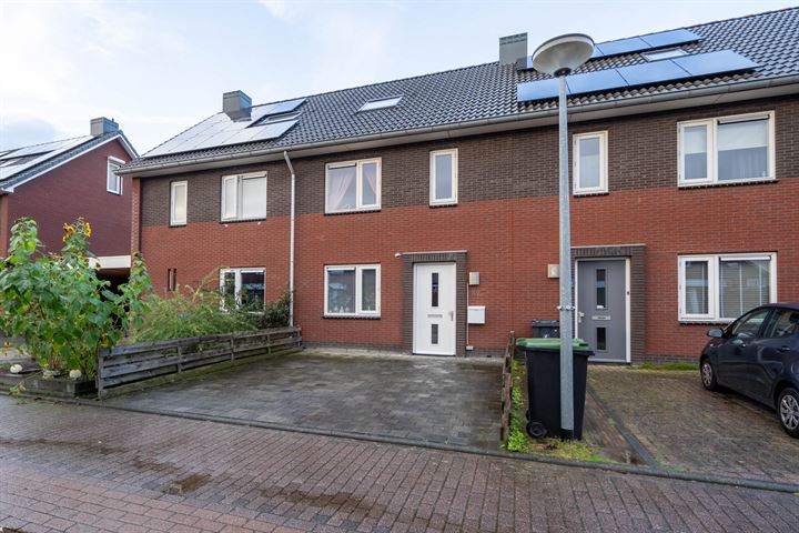 Zoete Kroon 32 in Hoogezand foto
