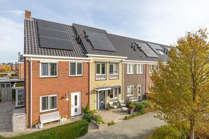 Zoetemanring 1a in Zuidland foto