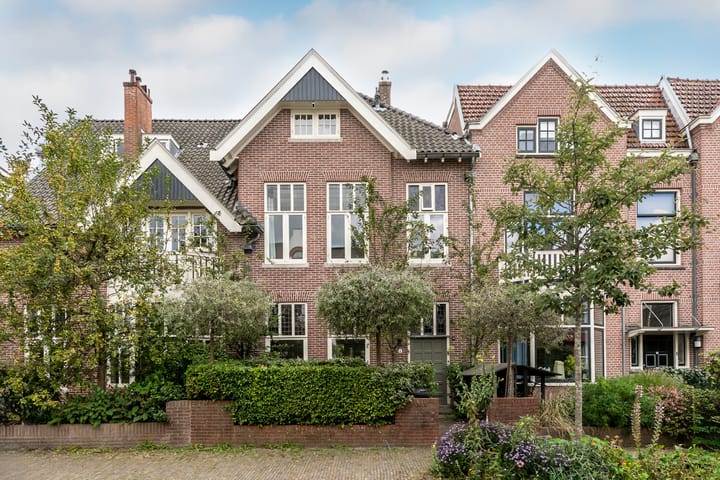Zomerluststraat 9 in Haarlem foto
