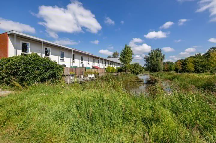 Zonland 7 in Groningen foto