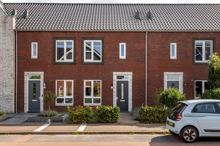 Zonnebaars 5 in Rossum