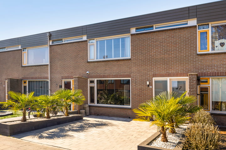 Zonnebloemstraat 47 in Barneveld foto