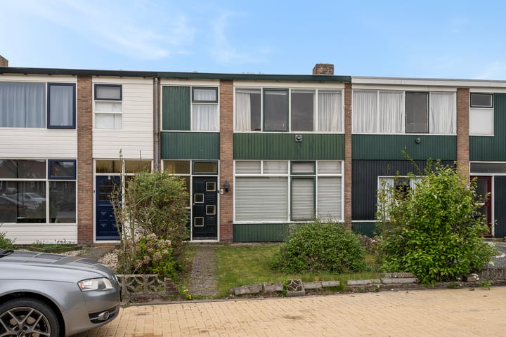 Zonnebloemstraat 6 in Sint-Maartensdijk foto